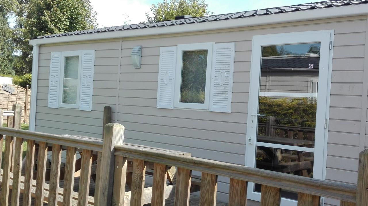 Camping Loisirs Des Groux Mousseaux-sur-Seine Exteriör bild