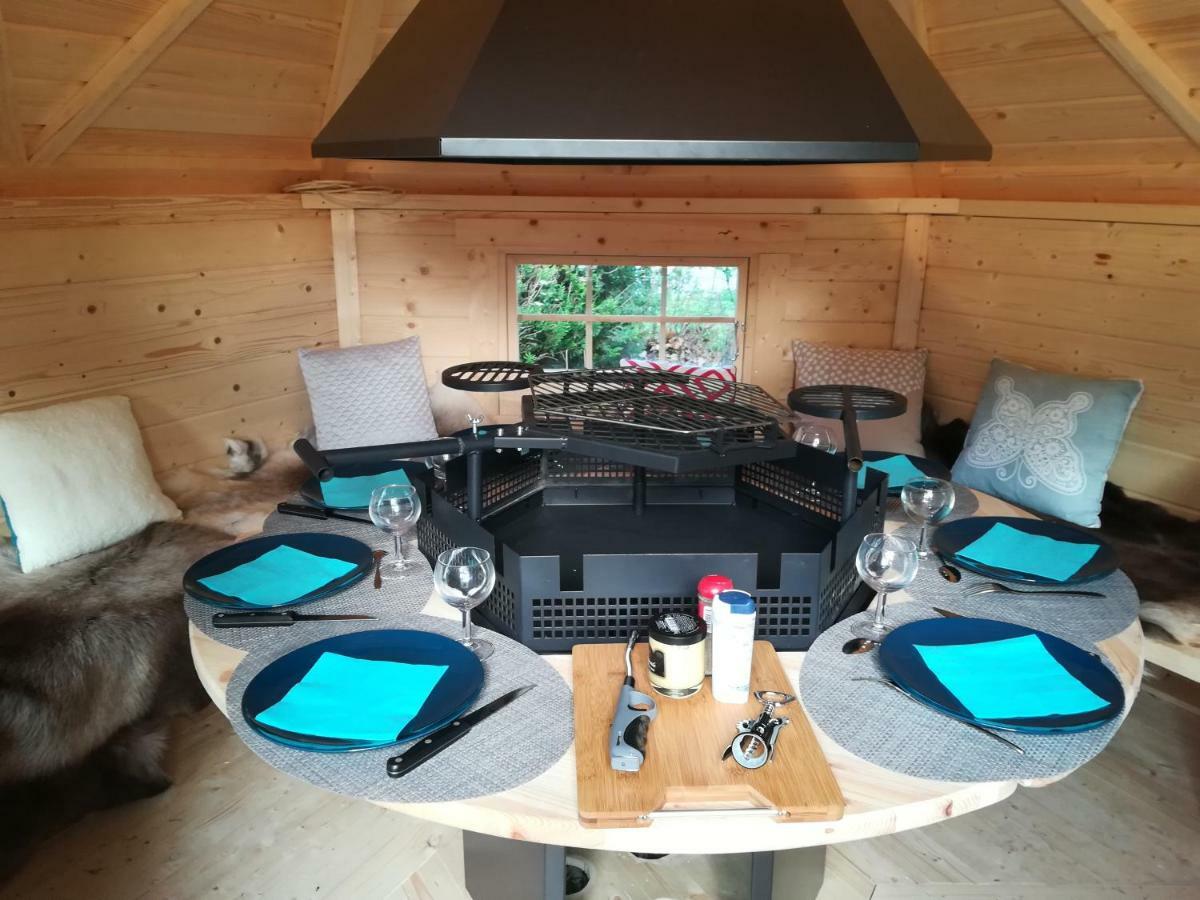 Camping Loisirs Des Groux Mousseaux-sur-Seine Exteriör bild